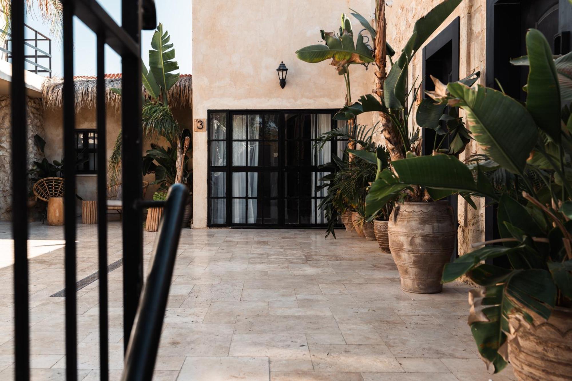 Hotel Anilevich Mansion Beersheba Екстериор снимка